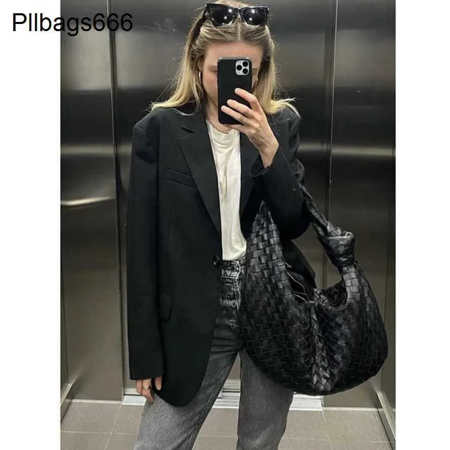 Shoulder Bags